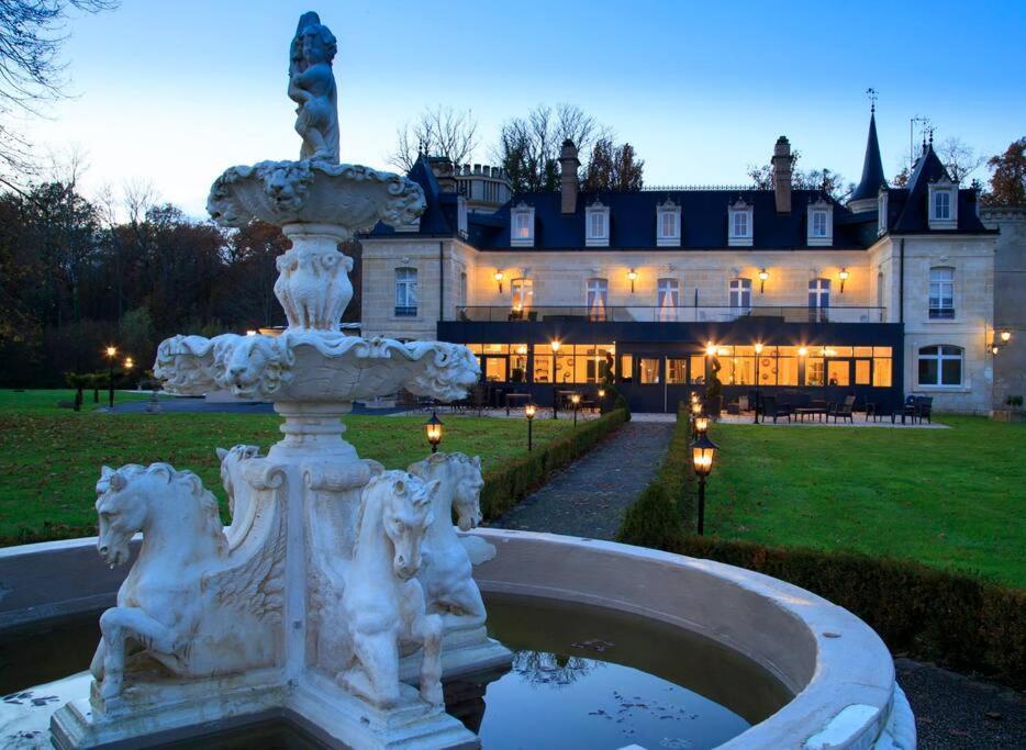Au Coeur De Bruyeres Lägenhet Exteriör bild